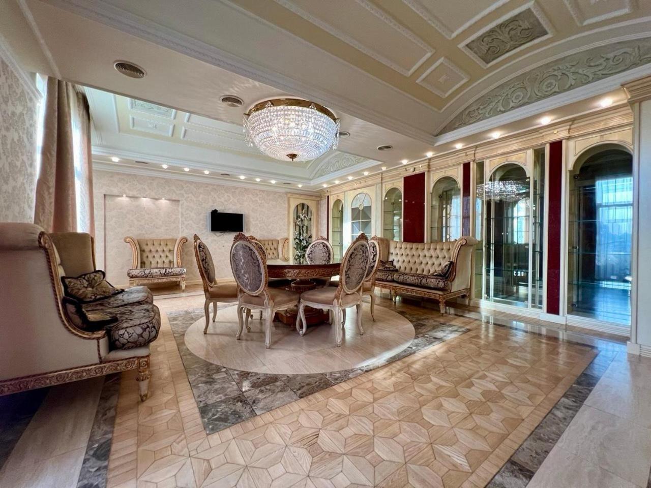 Apartments Rentals Ukraine On Kreshchatik Киев Экстерьер фото